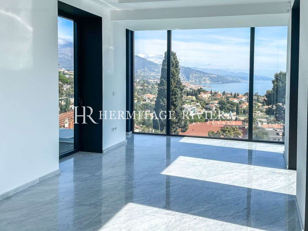 Maison à ROQUEBRUNE-CAP-MARTIN