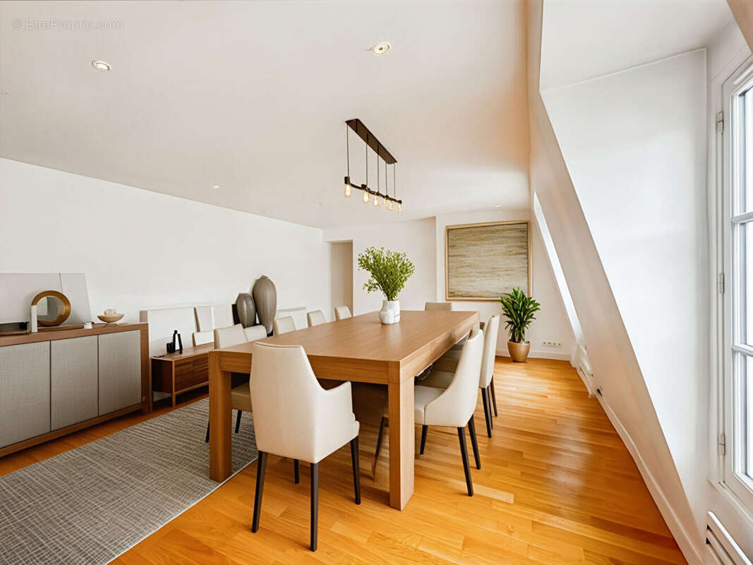 Appartement à PARIS-18E