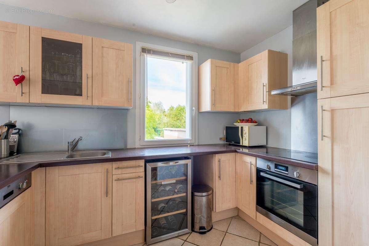 Appartement à FLEURIEUX-SUR-L'ARBRESLE