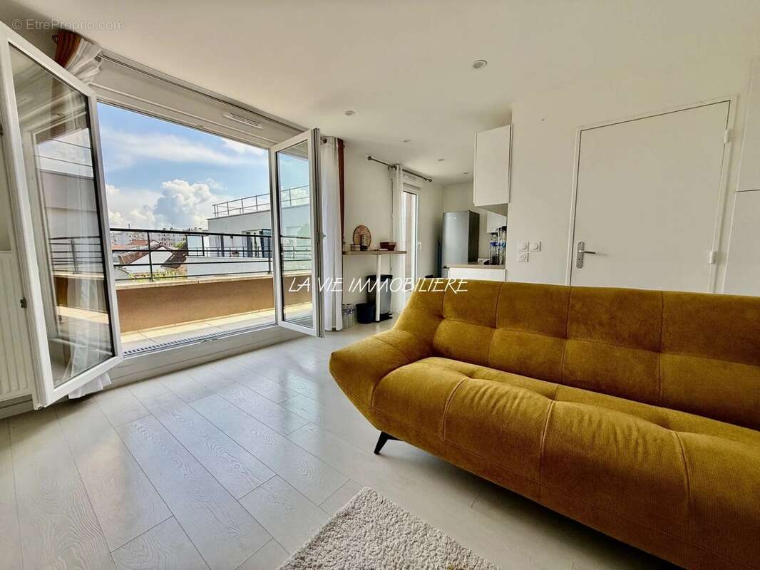 Appartement à LIVRY-GARGAN