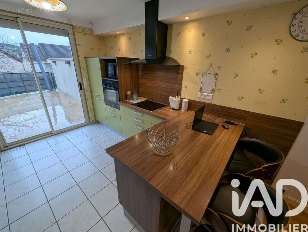 Photo 5 - Maison à CHAMPS-SUR-YONNE