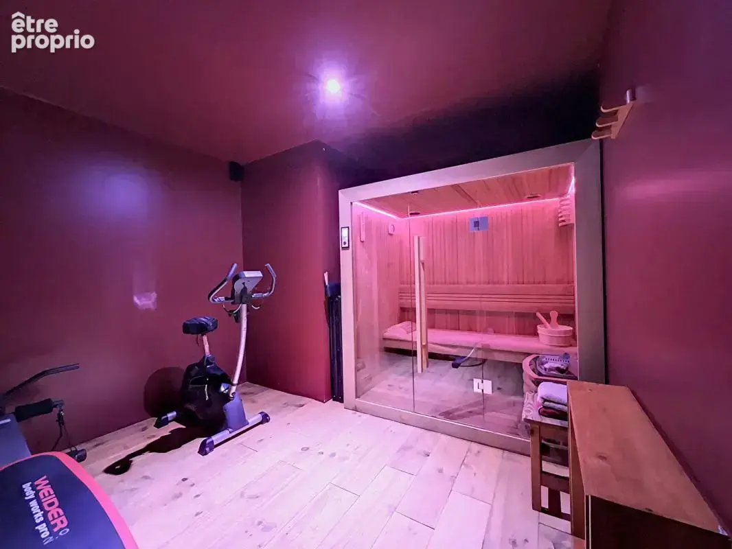 Propriété d'exception avec piscine & espace bien-être - photo 8