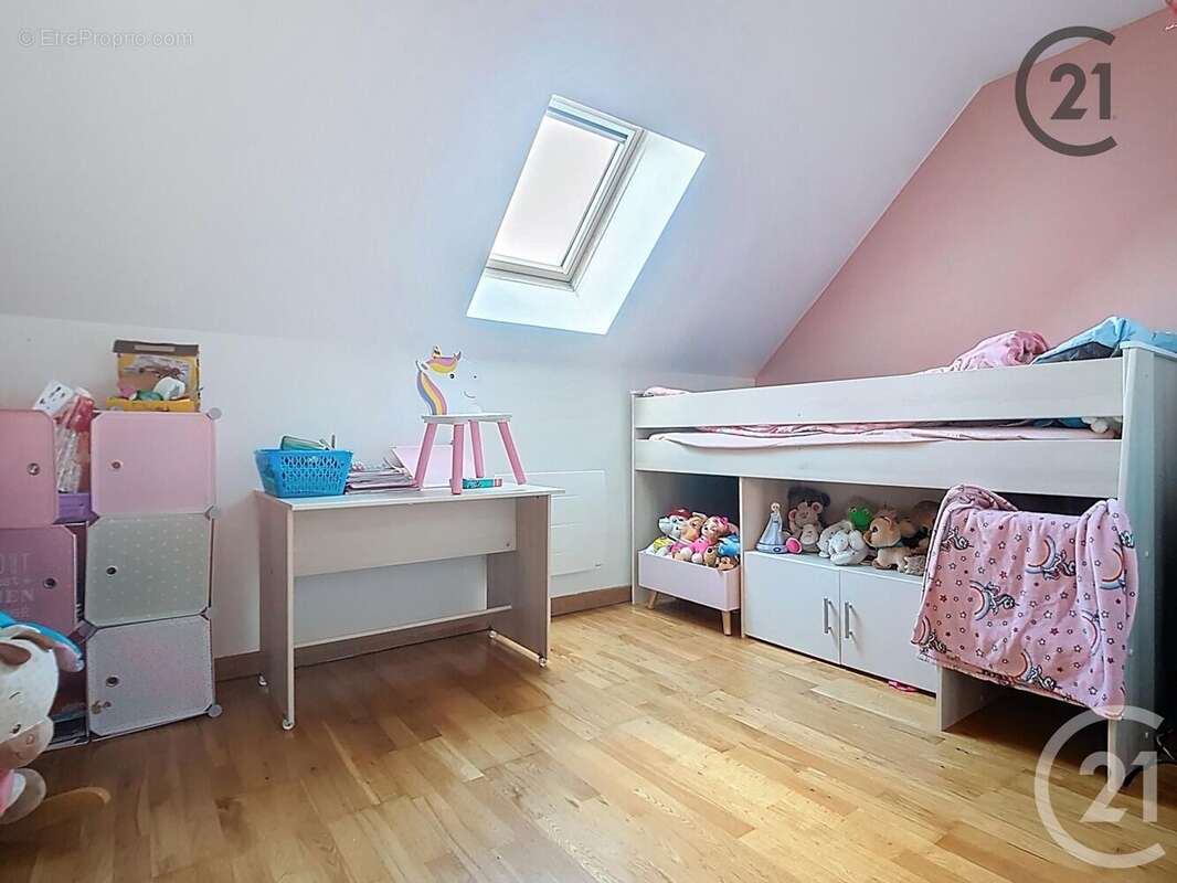 Maison à SAINT-ANDRE-LES-VERGERS