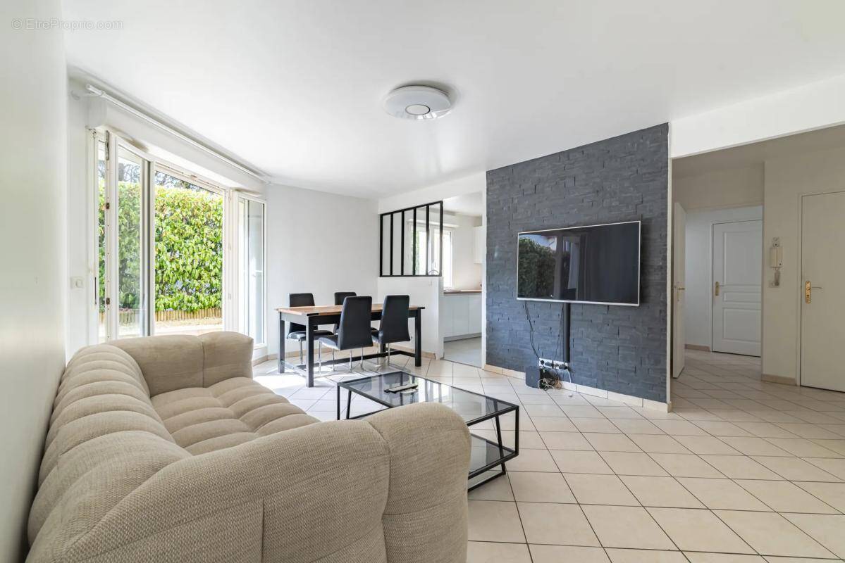 Appartement à LIMEIL-BREVANNES