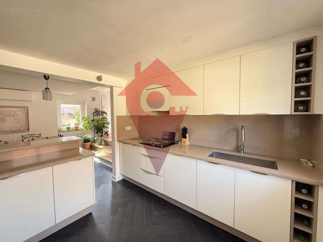 Maison à LES ALLUETS-LE-ROI