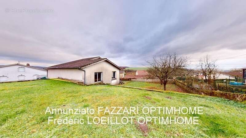 Maison à DUN-SUR-MEUSE