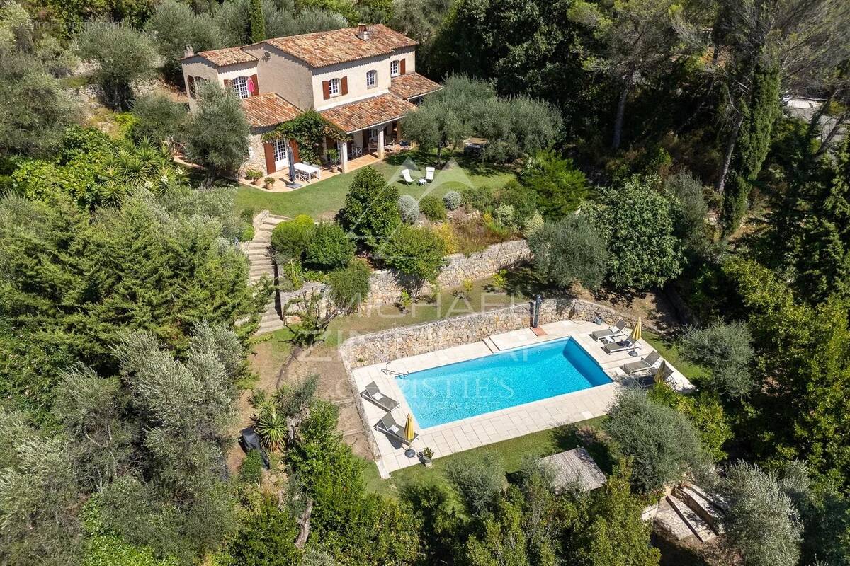 Maison à SPERACEDES