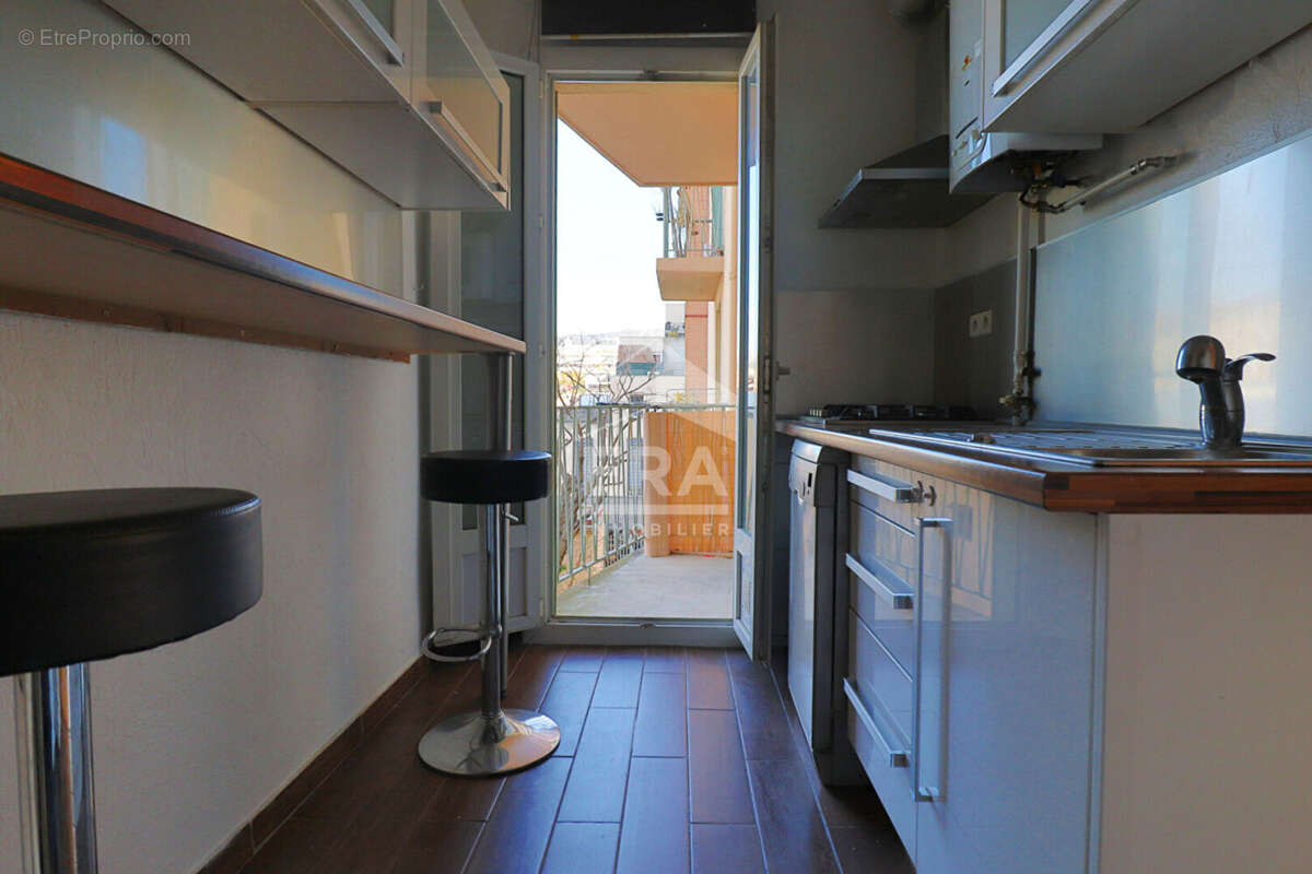 Appartement à MARSEILLE-10E
