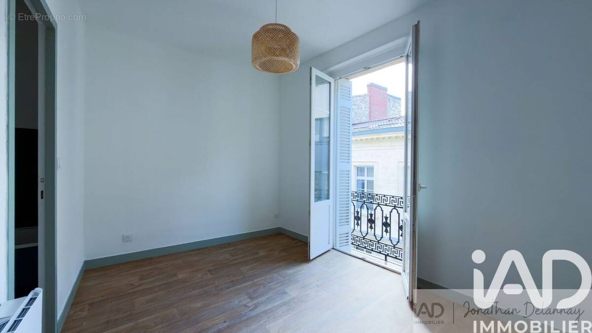 Photo 1 - Appartement à BORDEAUX