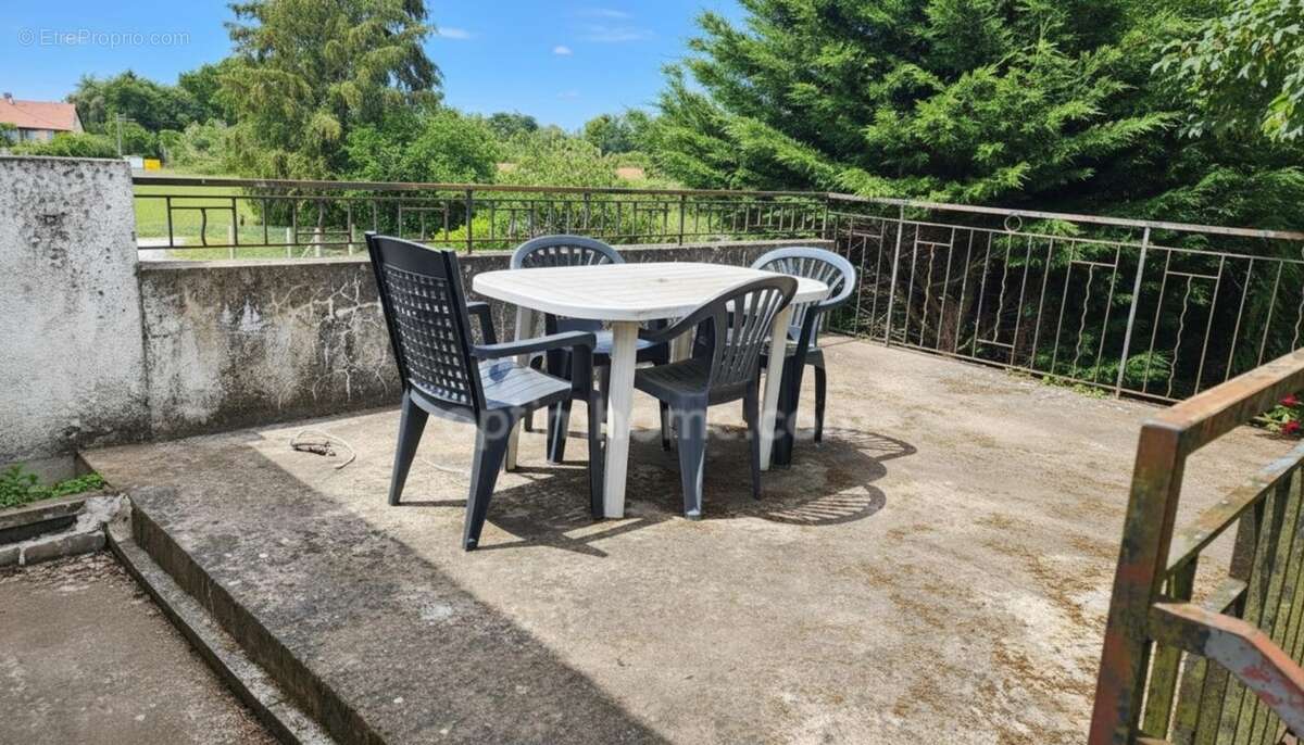 Maison de 5 pièces – 110 m² – au calme – Le Dorat (87) – 109 000 € FAI - photo 4