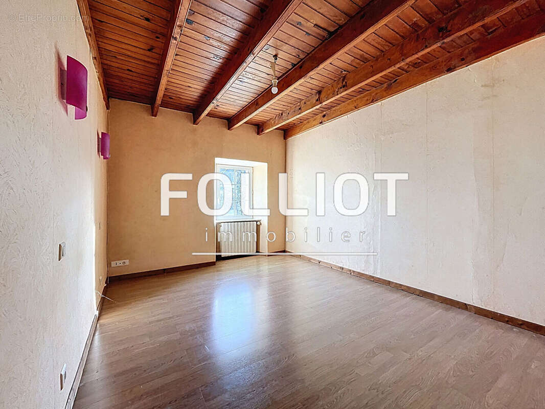 Maison à QUETTREVILLE-SUR-SIENNE