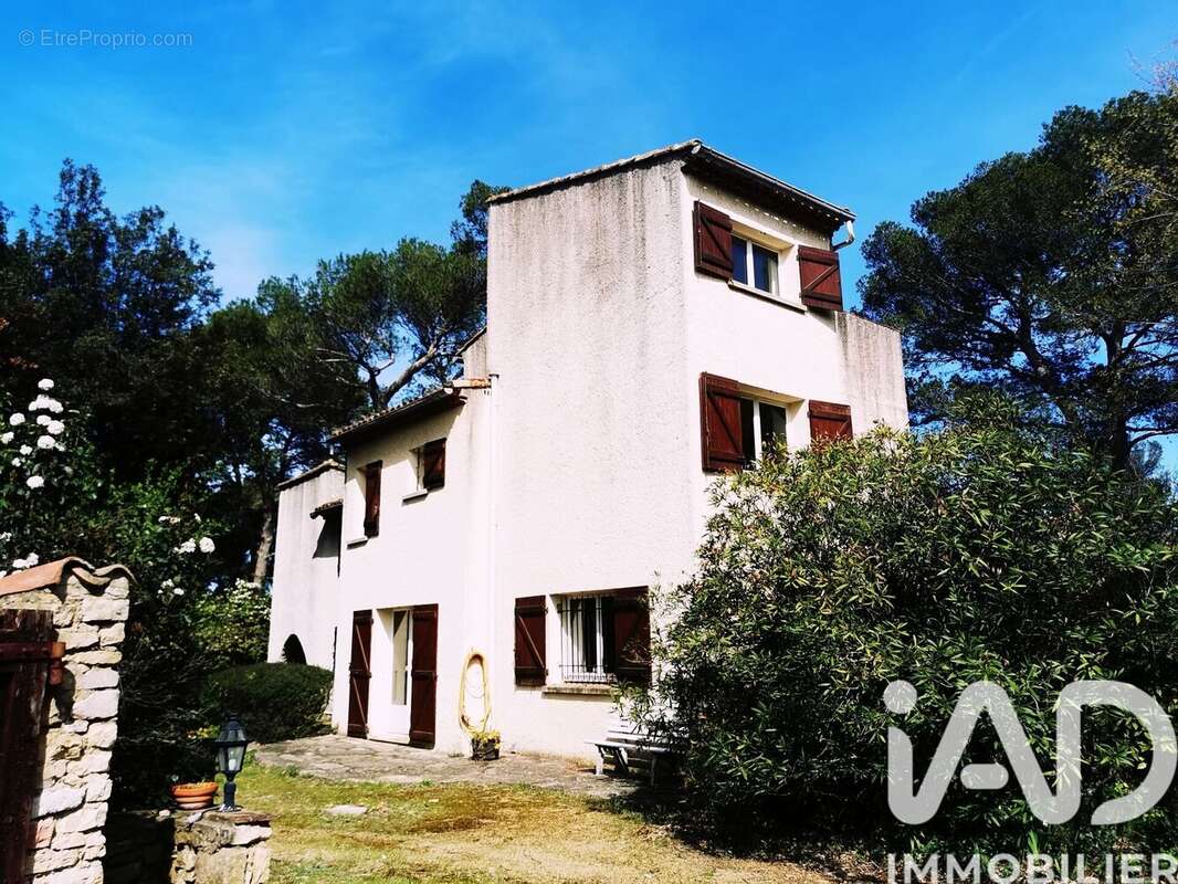 Photo 4 - Maison à NIMES