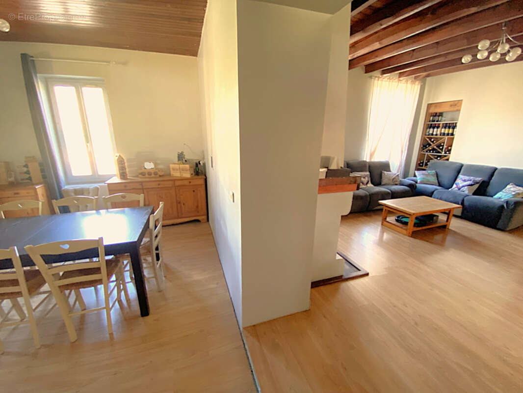 Maison à VILLANDRAUT