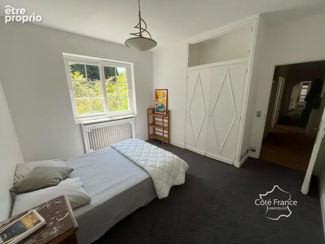 Élégante propriété familiale avec dépendance, terrain, pisci - photo 9