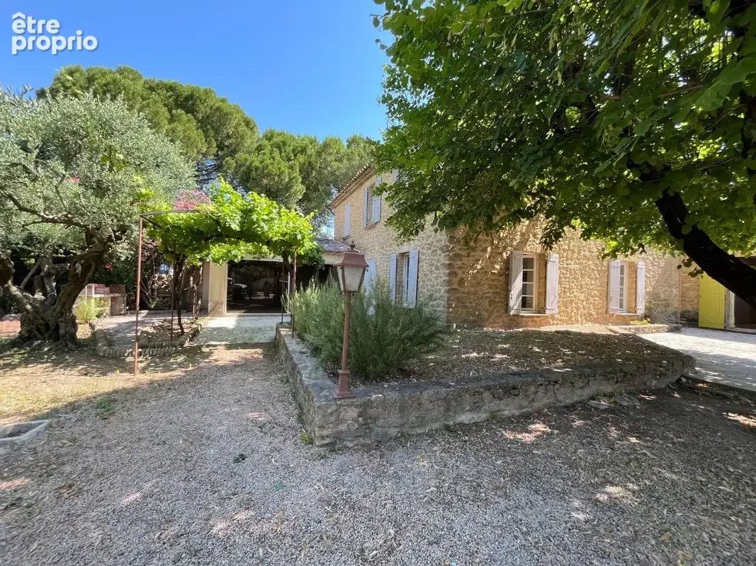 FACADE LOGEMENT 1