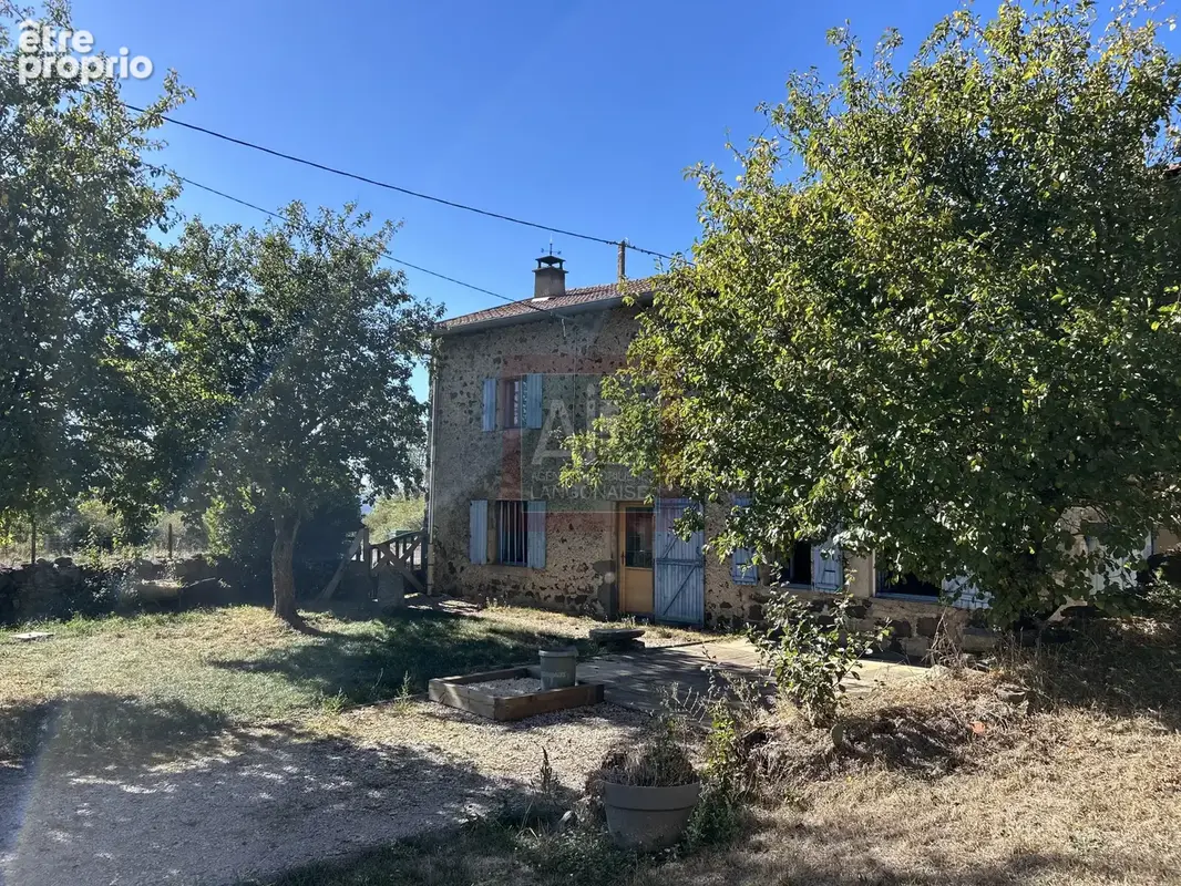 corps de ferme avec gîte, dépendance et terrain. - photo 14