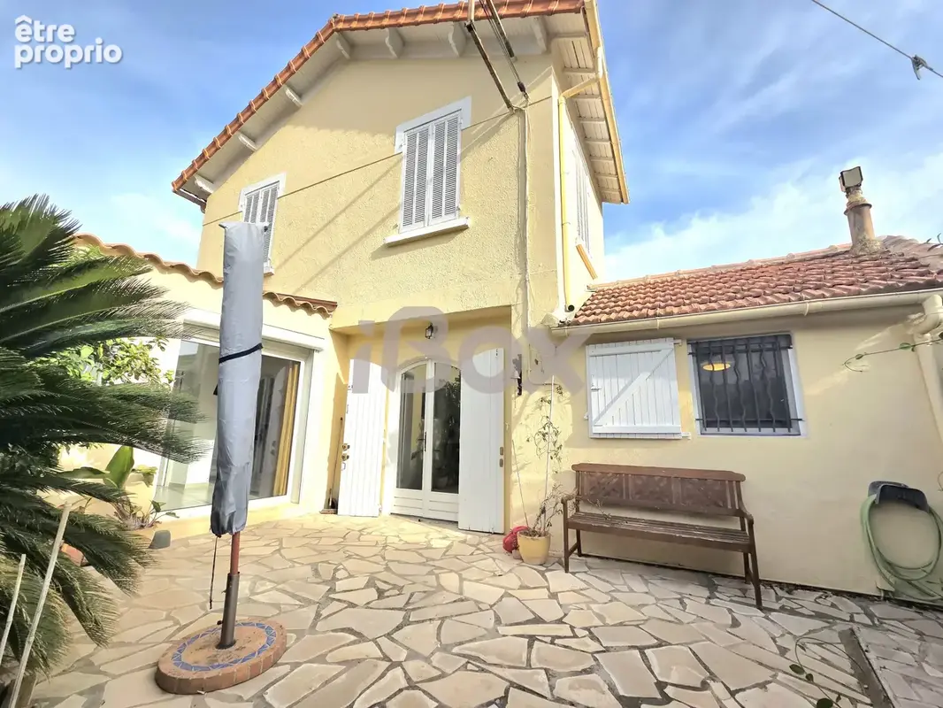 Photo Maison à Toulon au prix de 343 200€