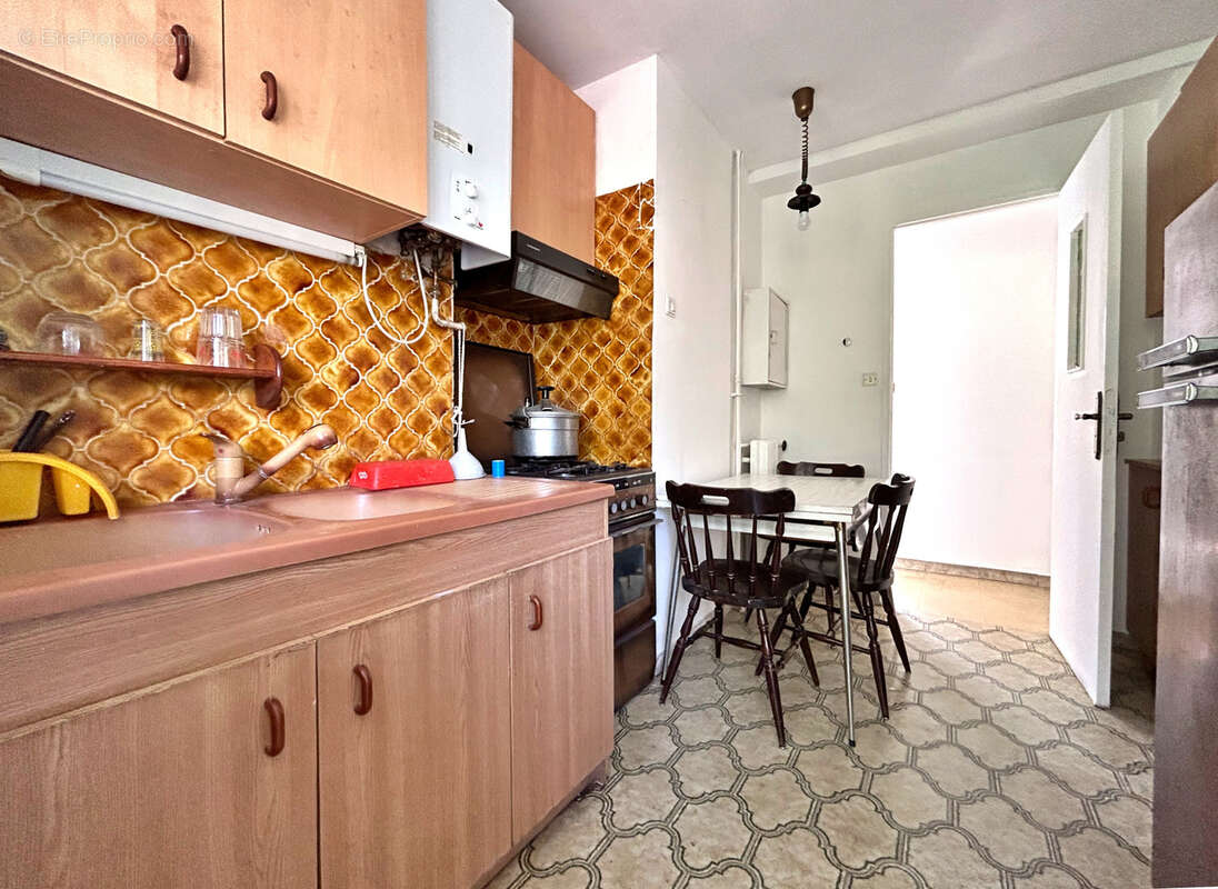 Appartement à MARSEILLE-13E