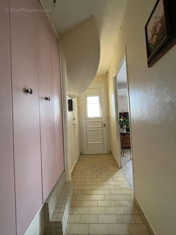 Maison à CHAMPAGNE