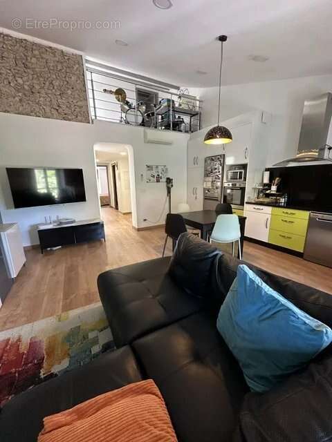 Maison à TOURVES