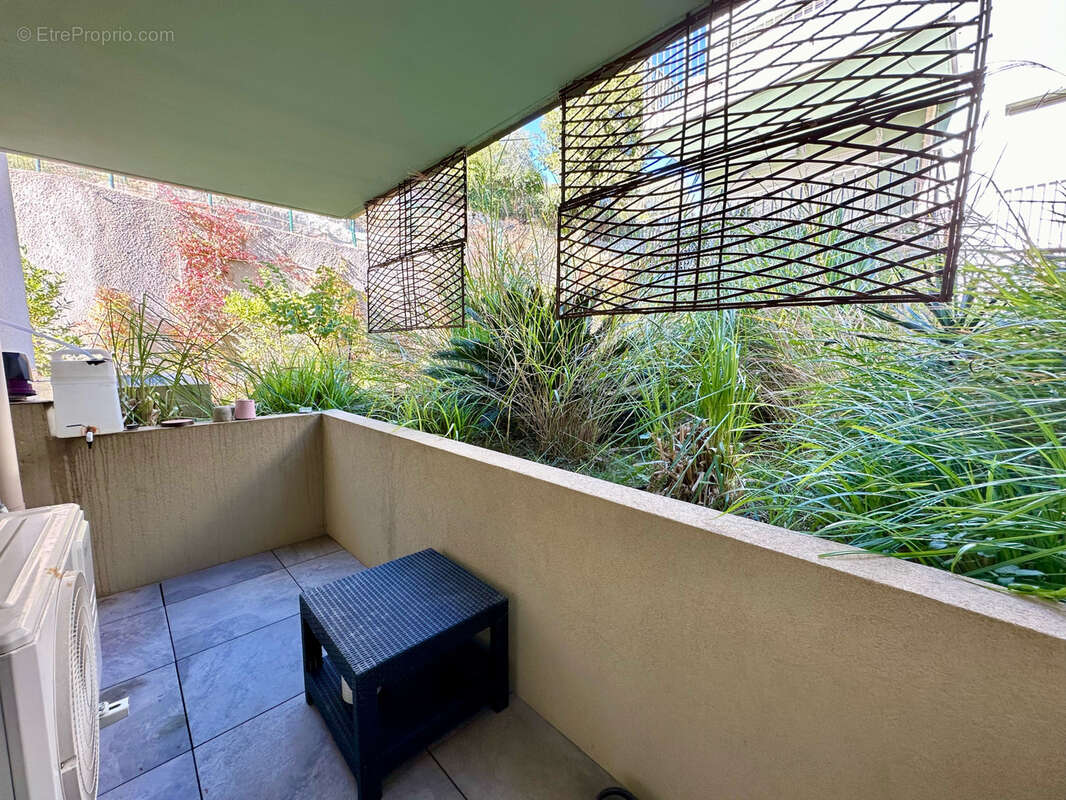 Appartement à GATTIERES