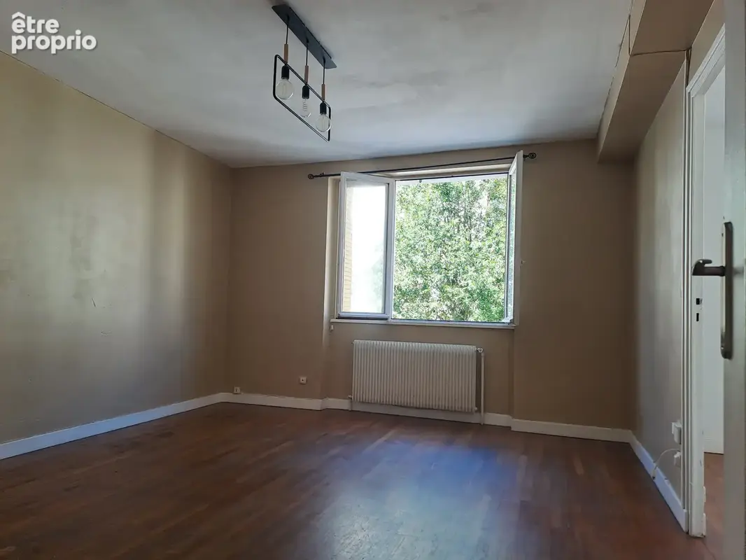 Appartement à COUZON-AU-MONT-D'OR