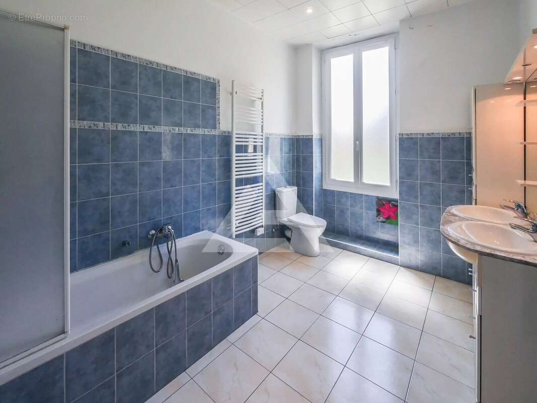 Appartement à BEAUSOLEIL