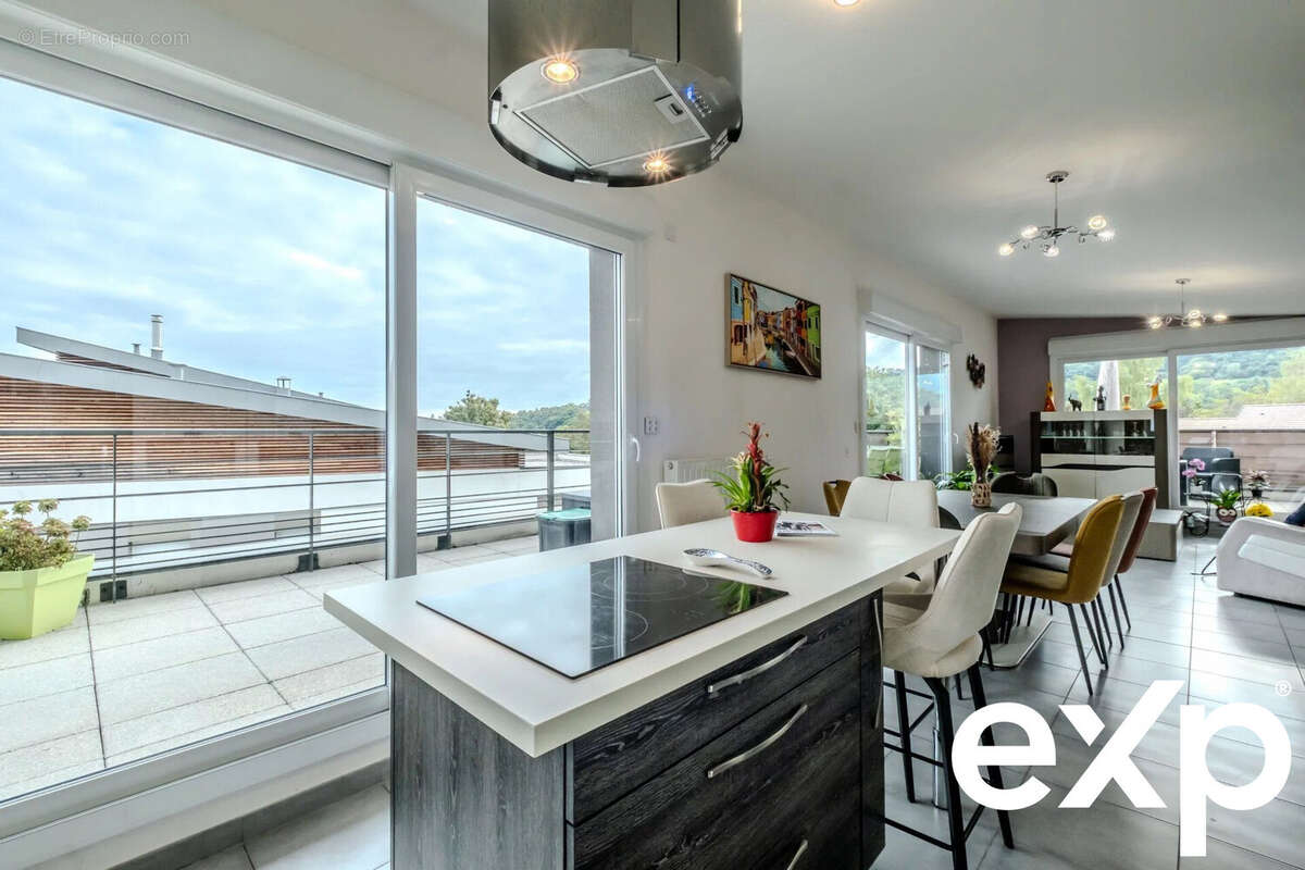 Appartement à THONON-LES-BAINS