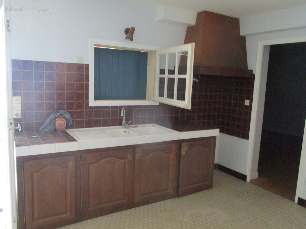 Six chambres. - photo 15