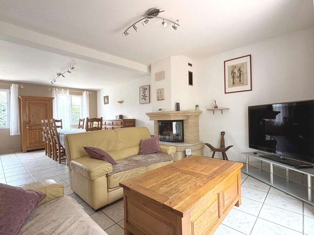 Maison 126 m² à Compiegne  - photo 3