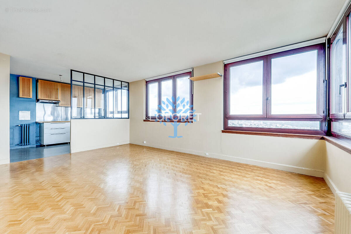 Appartement à FONTENAY-SOUS-BOIS
