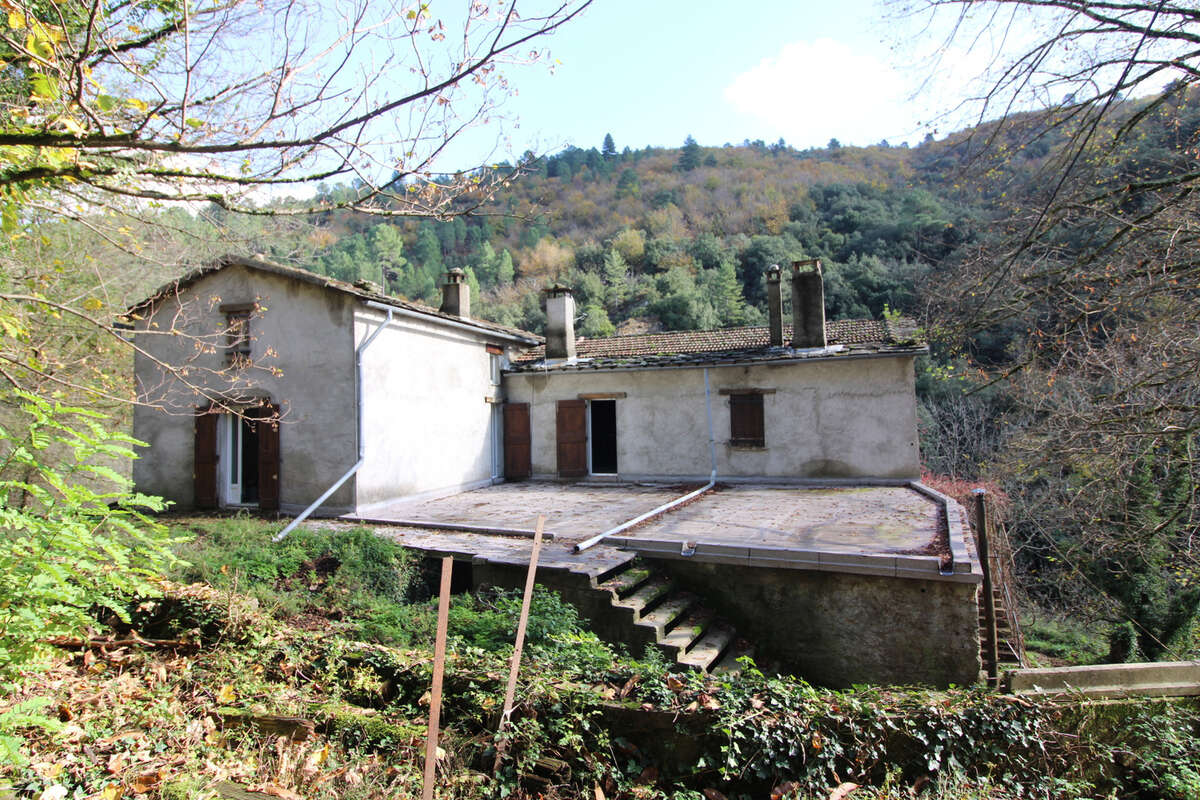 Maison à LES PLANTIERS