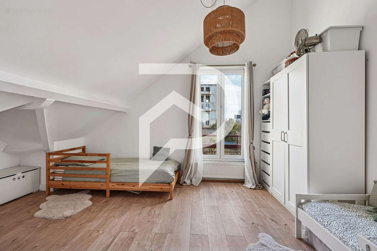 Maison à COLOMBES
