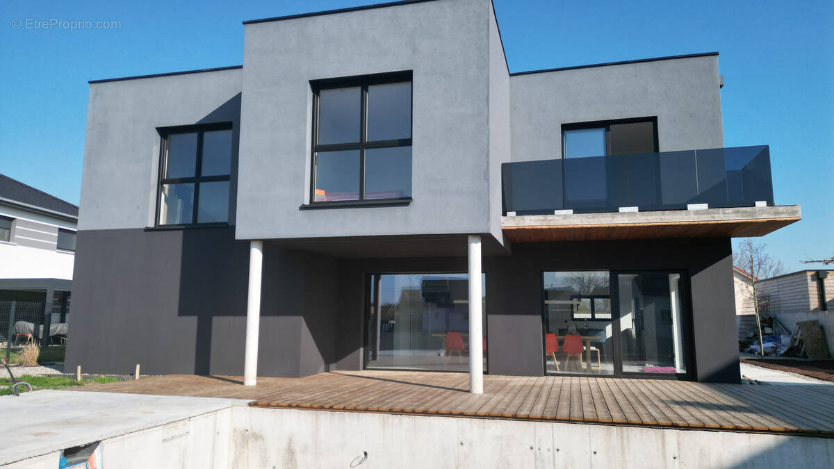 Maison à BLODELSHEIM