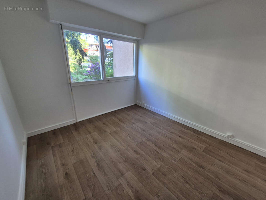 Appartement à VELIZY-VILLACOUBLAY