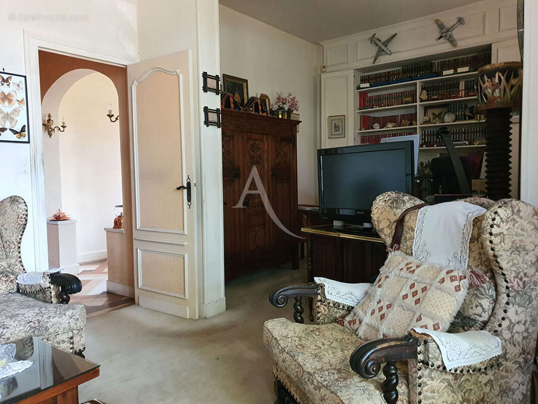 Maison à NOYERS-SUR-CHER