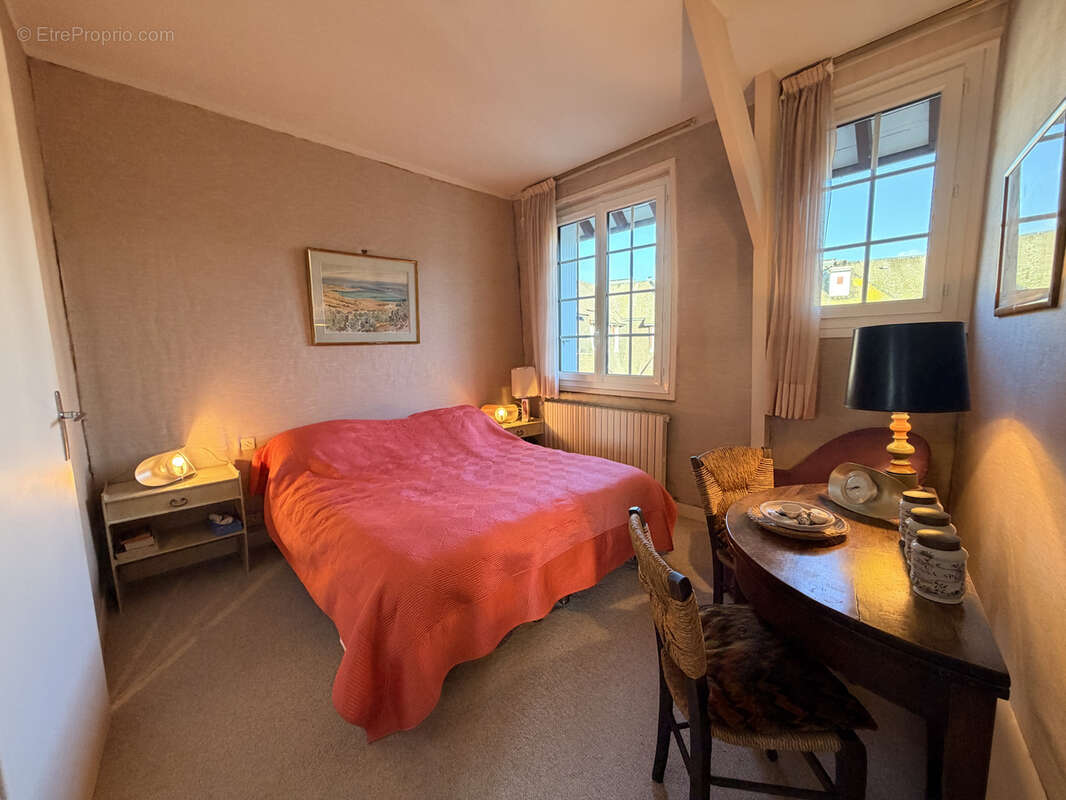 Appartement à TROUVILLE-SUR-MER