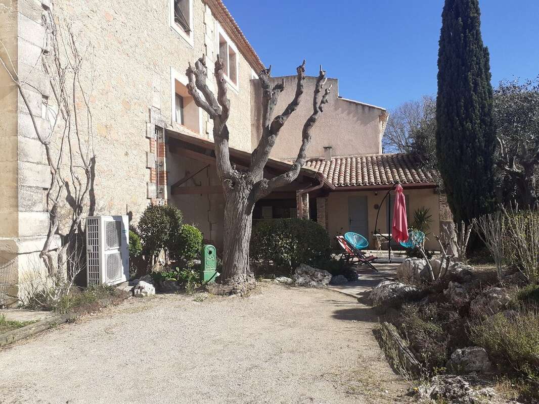 Maison à LIGNAN-SUR-ORB