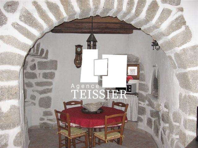 Maison à MALARCE-SUR-LA-THINES