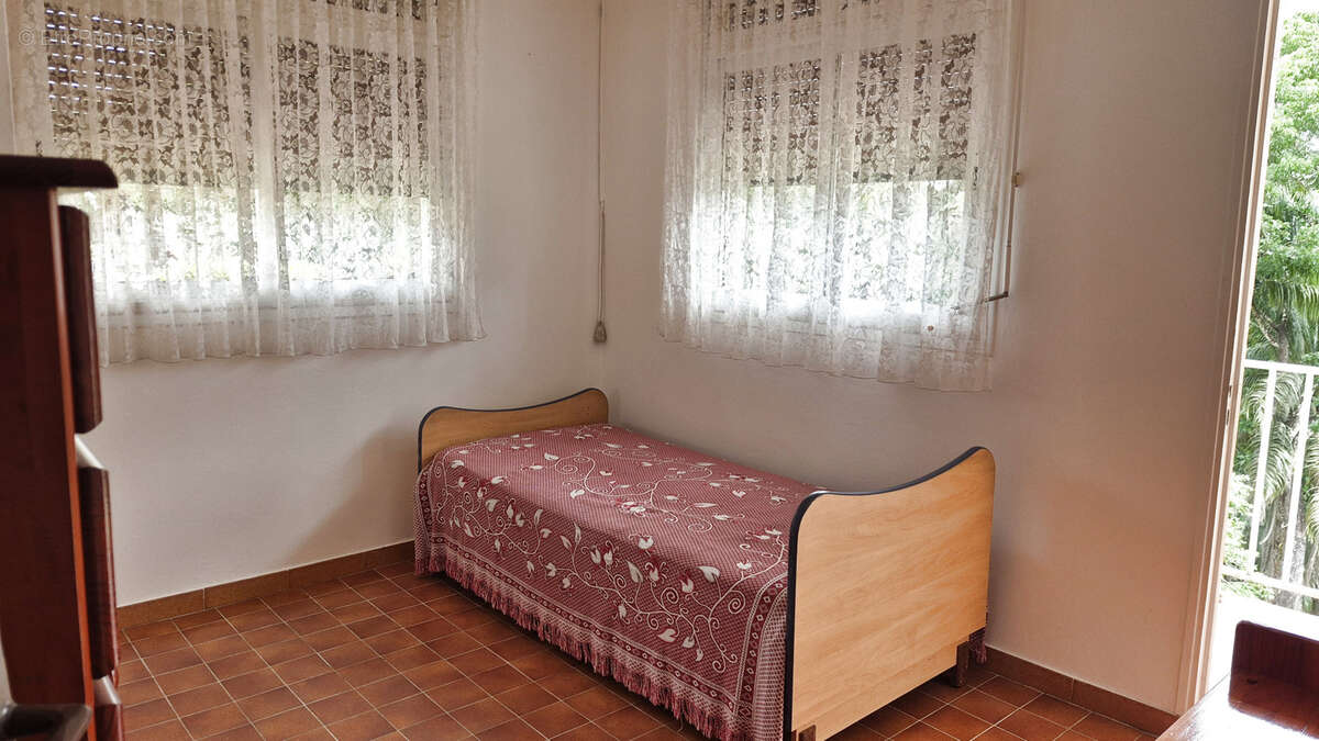 A saisir maison f7 + terrain constructible - photo 8