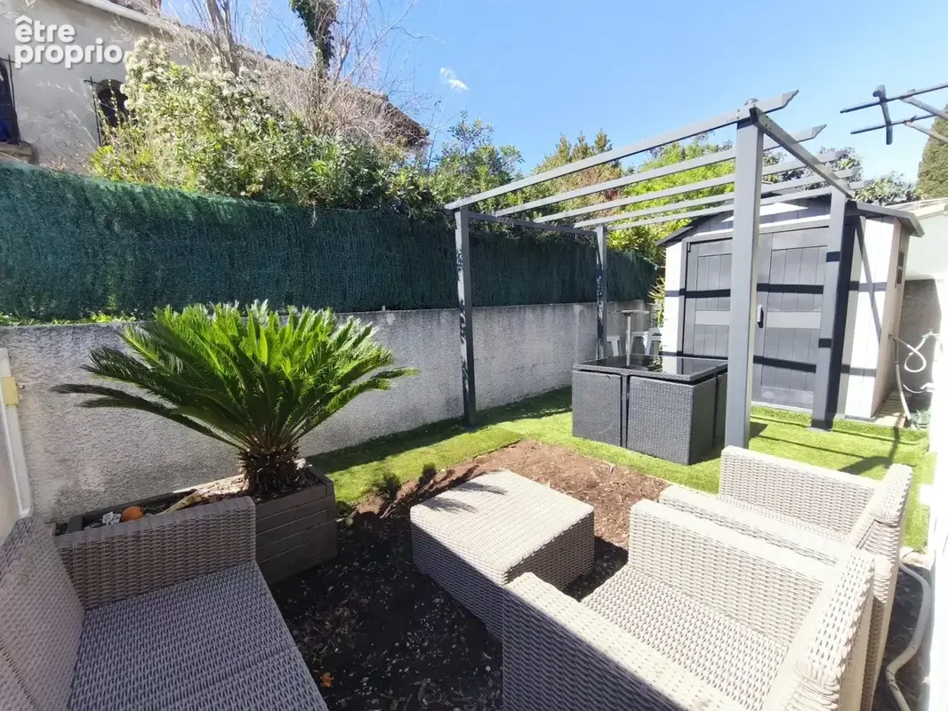 Appartement à MAUGUIO
