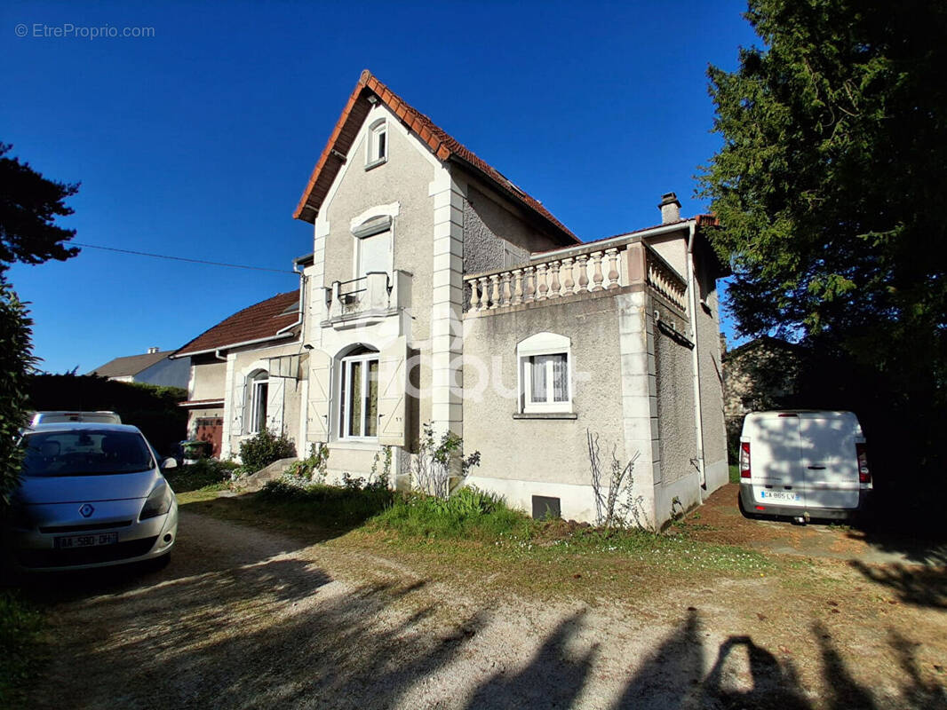 Maison à COURTRY