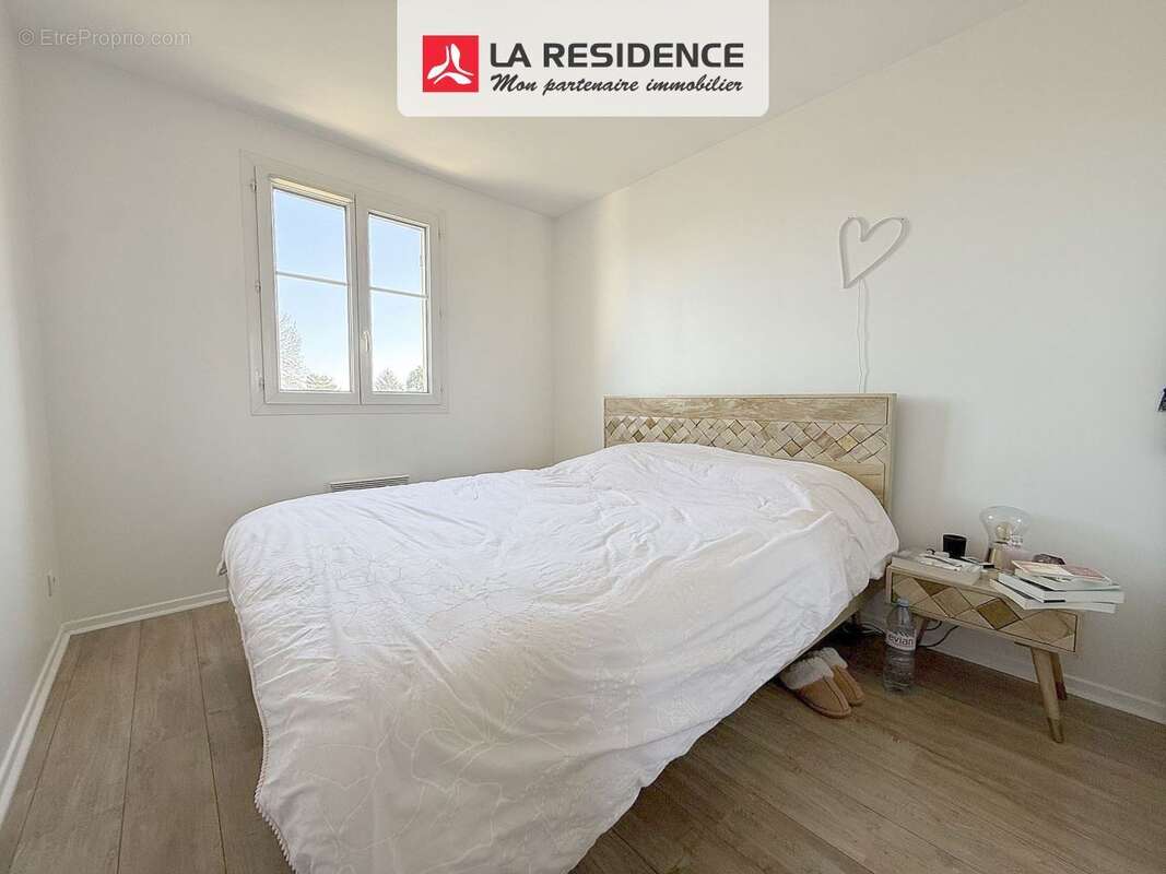 Maison à BONNIERES-SUR-SEINE