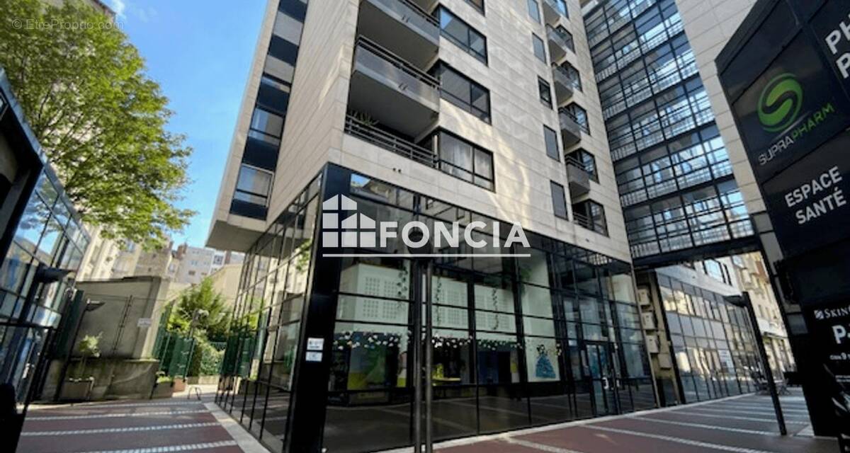 Appartement à ENGHIEN-LES-BAINS