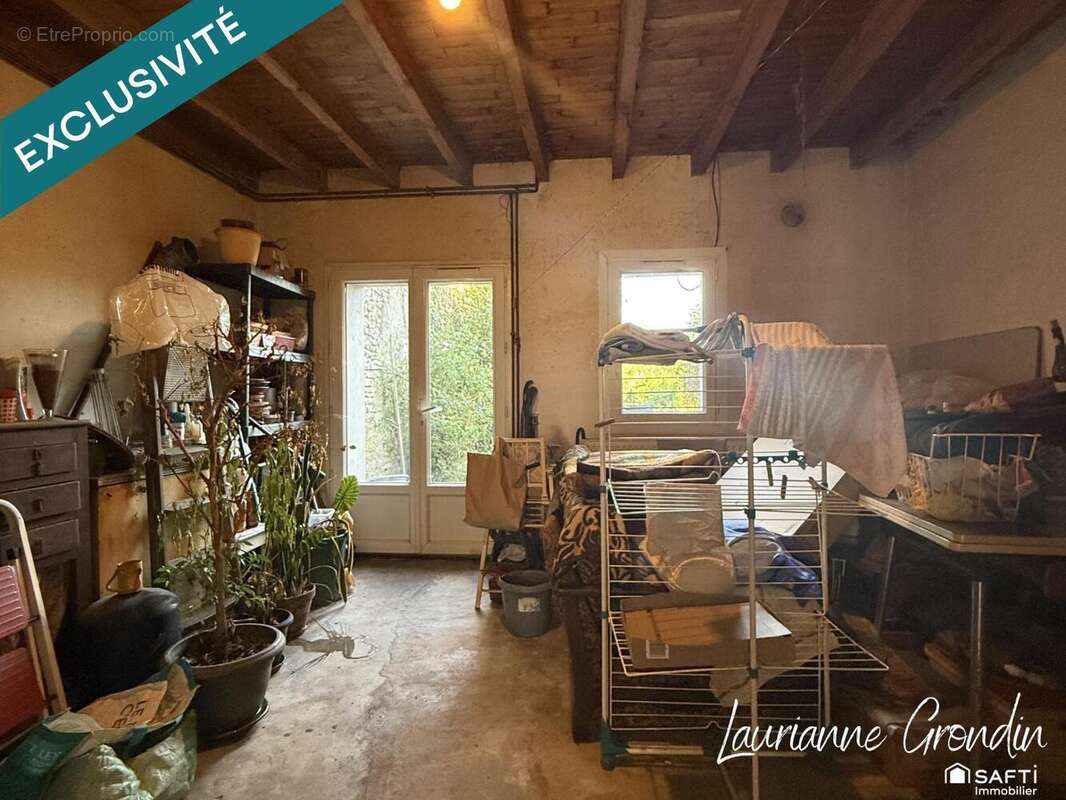 Maison 117 m² à Aumagne  - photo 9