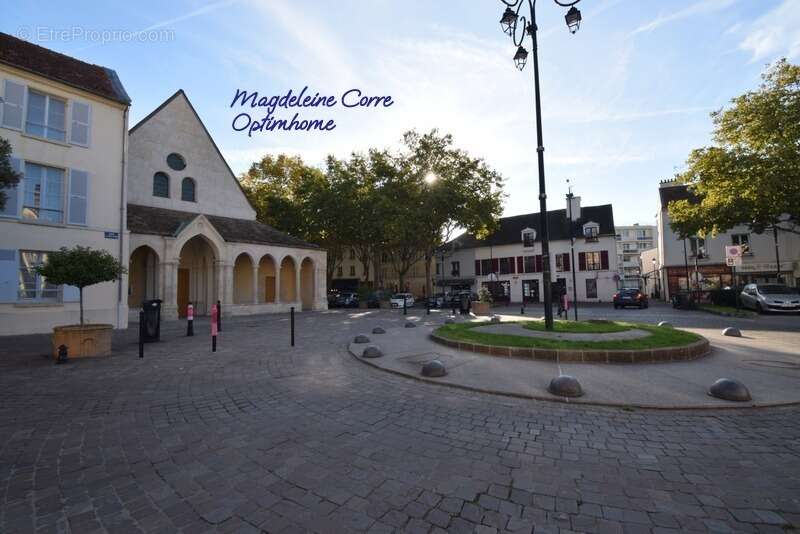 Appartement à SAINT-MAUR-DES-FOSSES