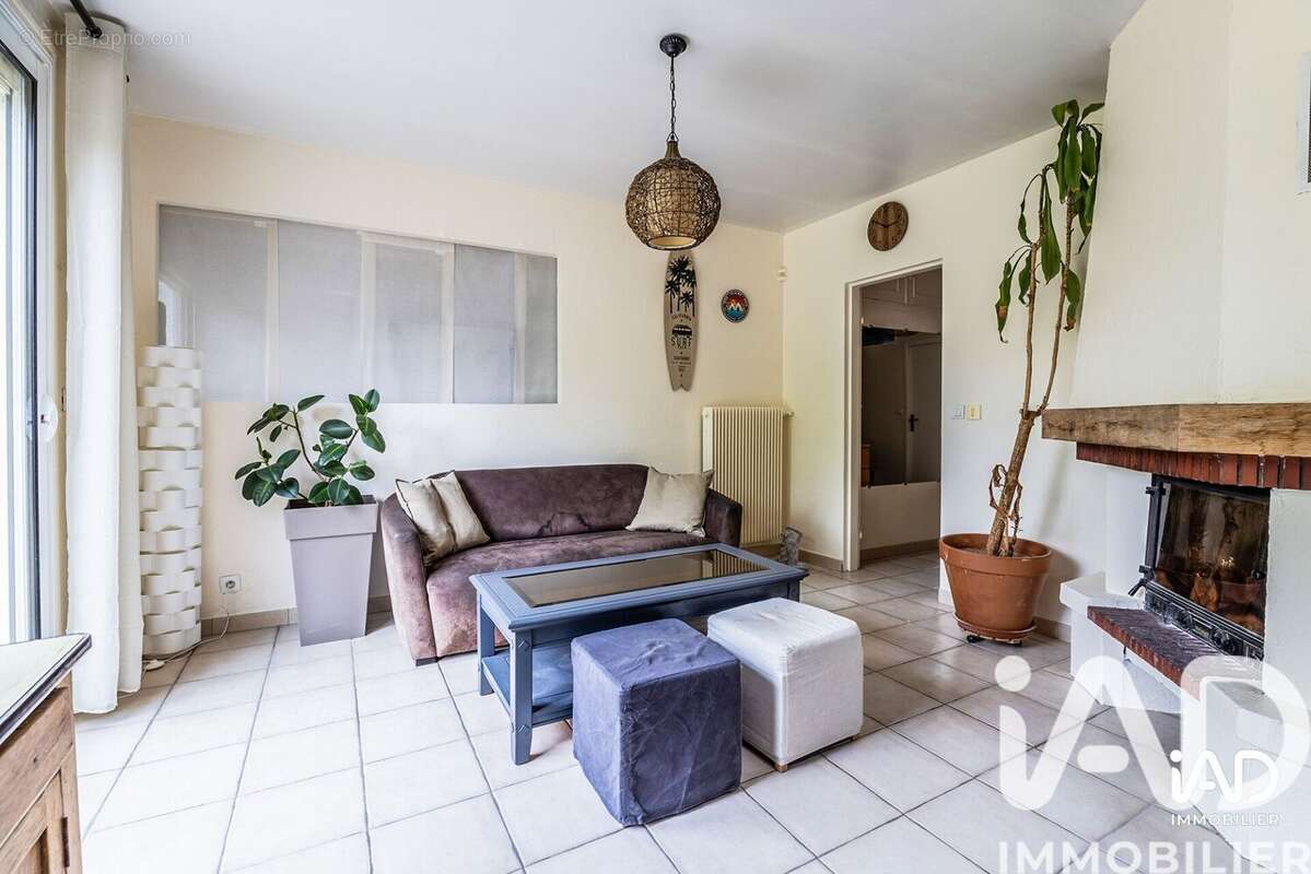 Photo 3 - Maison à ENNERY