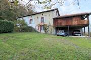Maison à CASTELNAU-RIVIERE-BASSE