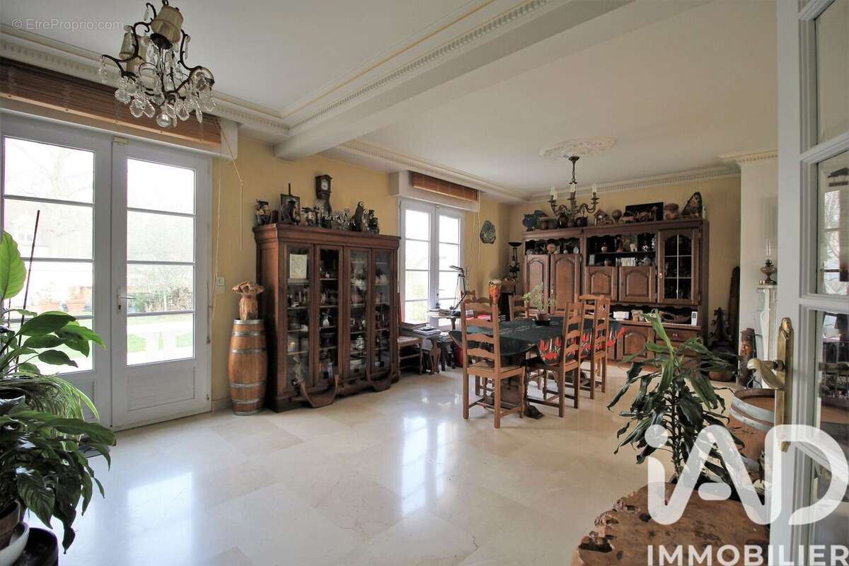 Photo 8 - Maison à VILLECRESNES