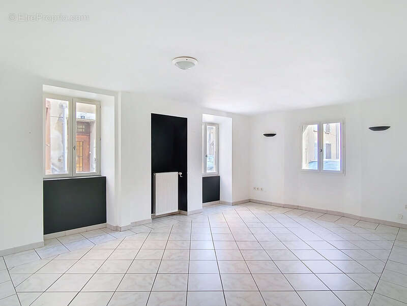 Maison à LE GRAND-LEMPS